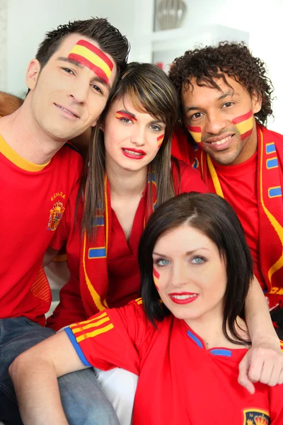 Группа футбольных болельщиков Испании — стоковое фото