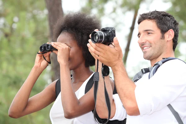 Pareja en la naturaleza — Foto de Stock