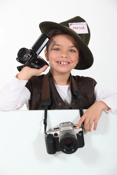 Κορίτσι με μια φωτογραφική μηχανή και βιντεοκάμερα — Φωτογραφία Αρχείου