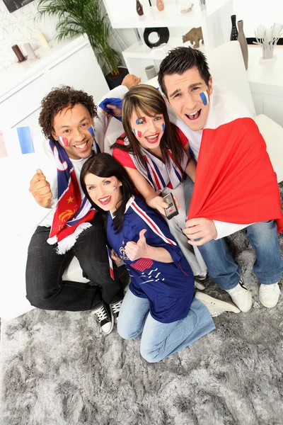 Grupo de fanáticos del fútbol francés celebrando —  Fotos de Stock