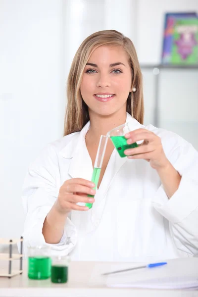 Young blonde in laboratory — Stock Photo, Image