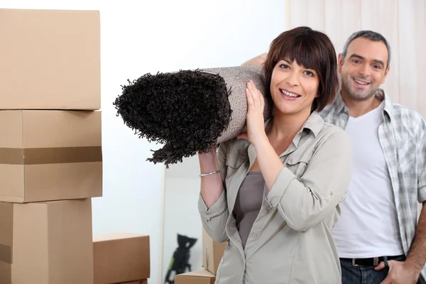 Couple moving out. — Stock Photo, Image