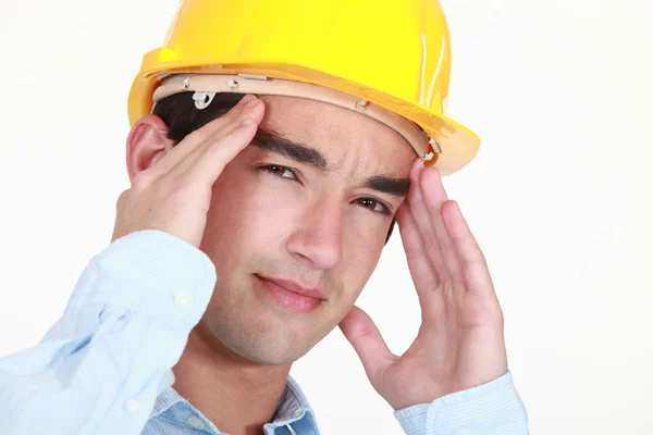 Empresario con dolor de cabeza —  Fotos de Stock