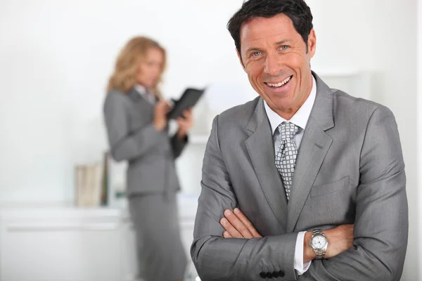 Hombre de negocios sonriente —  Fotos de Stock