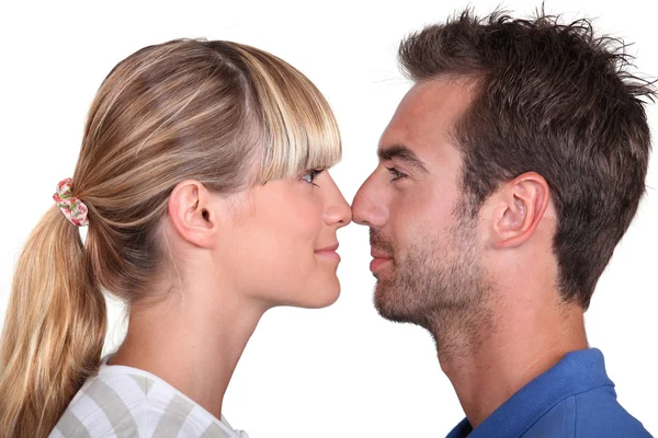 Couple stood face to face — Stock Photo, Image