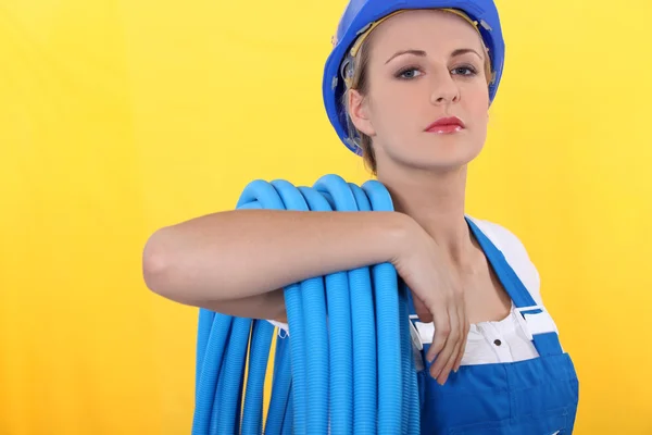 A female plumber. — Stock Photo, Image