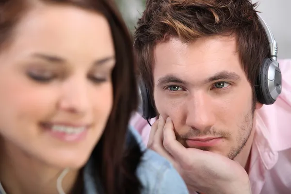 Man lusting after a woman — Stock Photo, Image