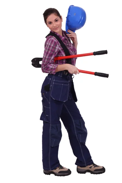 Construtora feminina com cortadores de parafuso — Fotografia de Stock