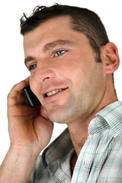 Bir cep telefonu kullanan adam closeup — Stok fotoğraf