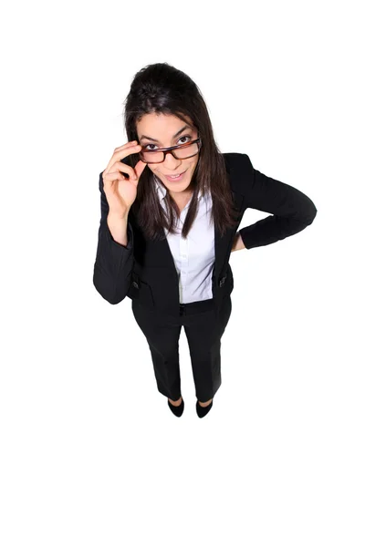 Plan complet d'une femme d'affaires tenant ses lunettes — Photo