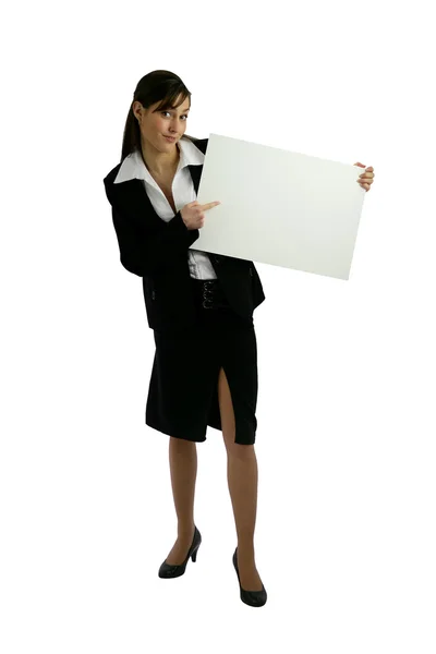 Mulher elegante segurando placa branca — Fotografia de Stock