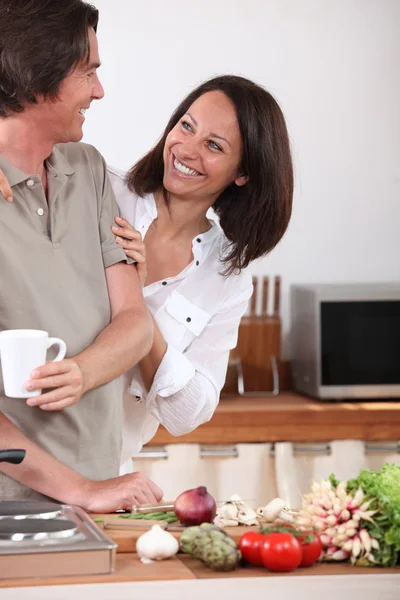 Husband cooking — Stock Photo, Image