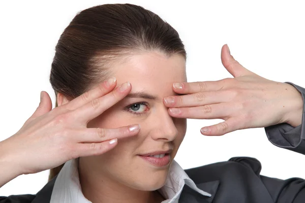 Portrait of a woman hiding her eyes — Stock Photo, Image