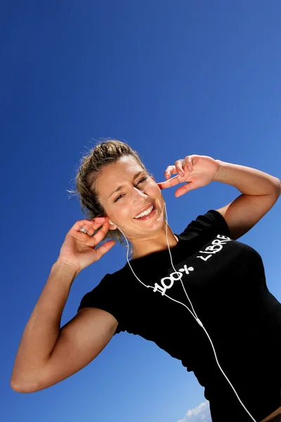 Pretty girl with earphones — Stock Photo, Image