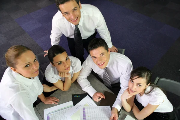 Unga företag team — Stockfoto
