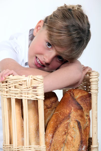 Weinig meisje baker — Stockfoto