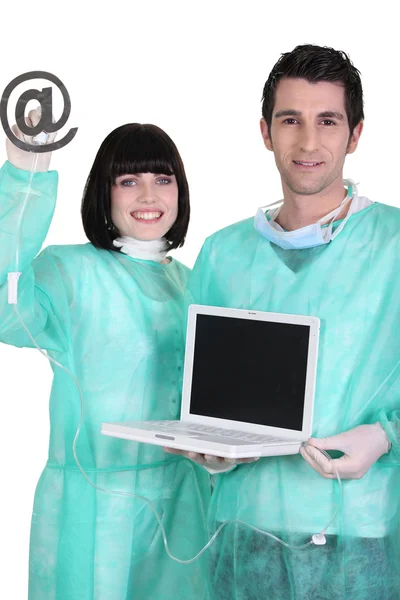 Operatiekamer voor een laptop — Stockfoto