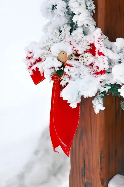 Decorazione di Natale su una cabina — Foto Stock