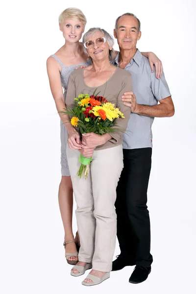Bejaarde ouders en dochter — Stockfoto