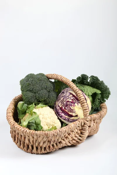 Mand met groenten — Stockfoto