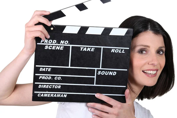 Genç kadın bir film Klaket ile — Stok fotoğraf