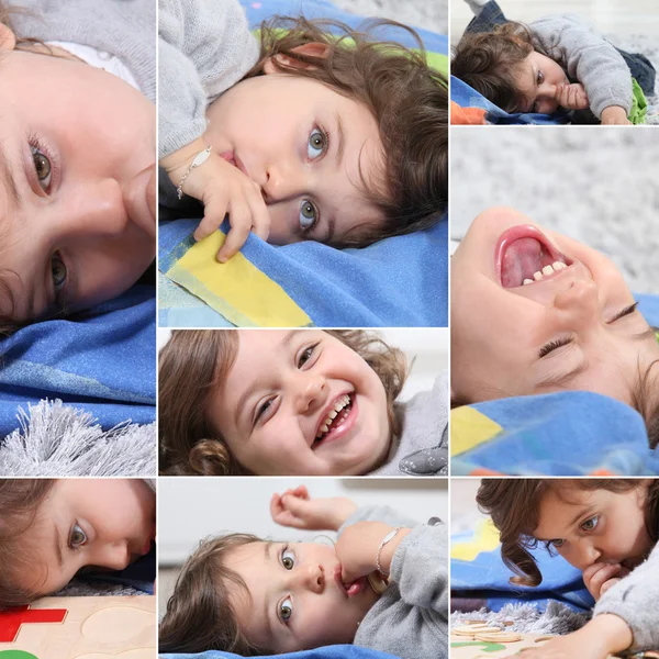 Mosaik av småbarn på favorit handduk — Stockfoto