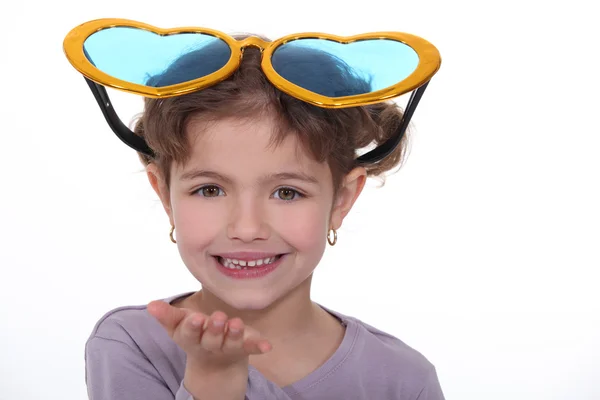 Chica con gafas enormes — Foto de Stock