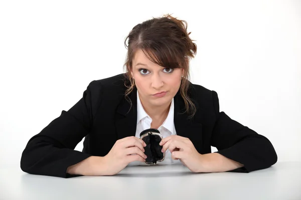 Businesswoman with an empty purse — Stock Photo, Image