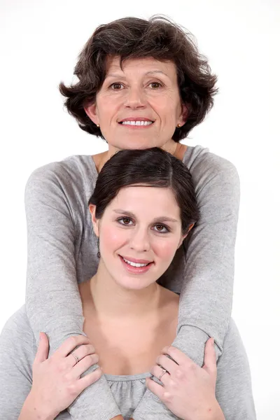 Donna con sua madre — Foto Stock