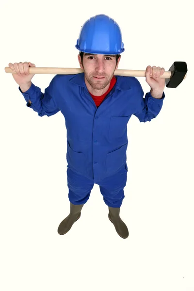 Handwerker mit dem Holzhammer — Stockfoto