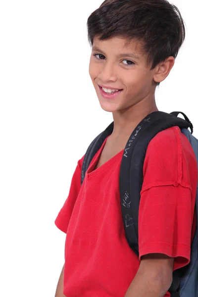Jovem estudante vestindo uma mochila grande — Fotografia de Stock