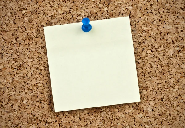 Stock image Blank note on cork board