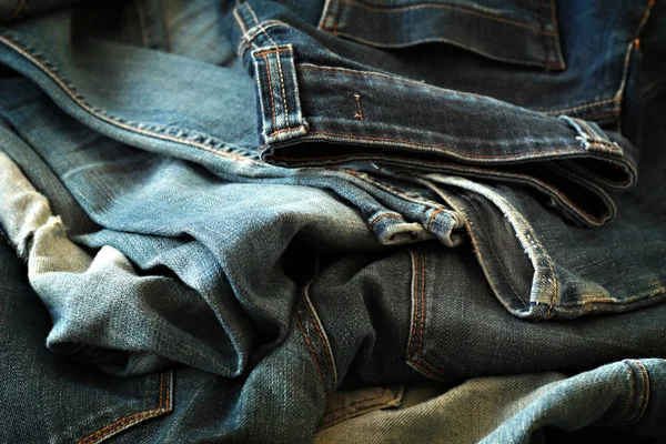 Montón de jeans —  Fotos de Stock