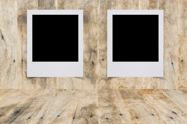 Papel sobre textura de madeira sobre fundo de madeira — Fotografia de Stock