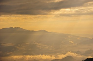 dağ manzarası, ışık ile günbatımı