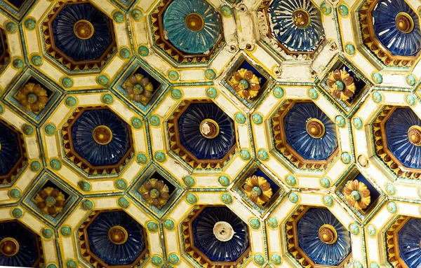 The wonderful ceiling of 'Varkert' bazaar in Budapest 2 — Stock Photo, Image