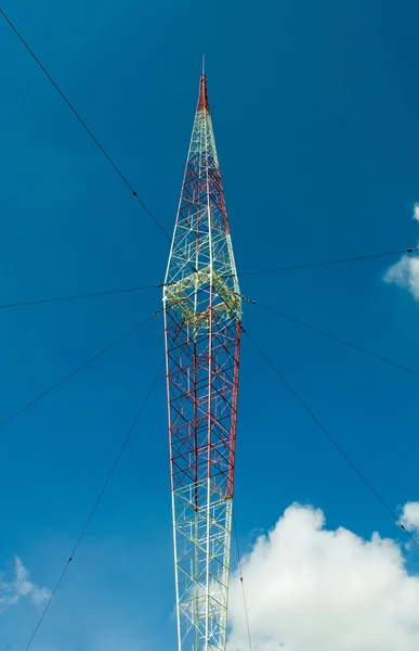 Detalj av radio antenn tower — Stockfoto