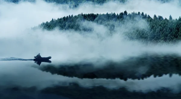 Гірське озеро Ліцензійні Стокові Зображення