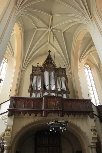 Iglesia gótica en Polonia — Foto de Stock