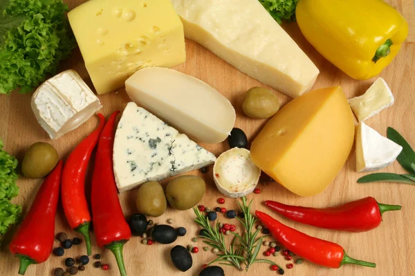 Variedades de queijo — Fotografia de Stock