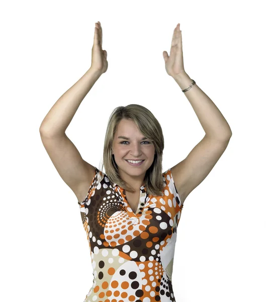 Rubia chica aplaudiendo sus manos sobre la cabeza —  Fotos de Stock
