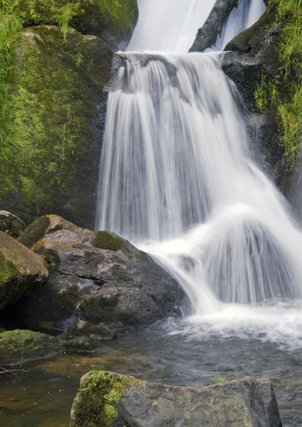 Докладно Тріберг водоспади — стокове фото