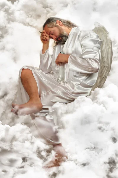 Desempregado e sonolento velho anjo — Fotografia de Stock