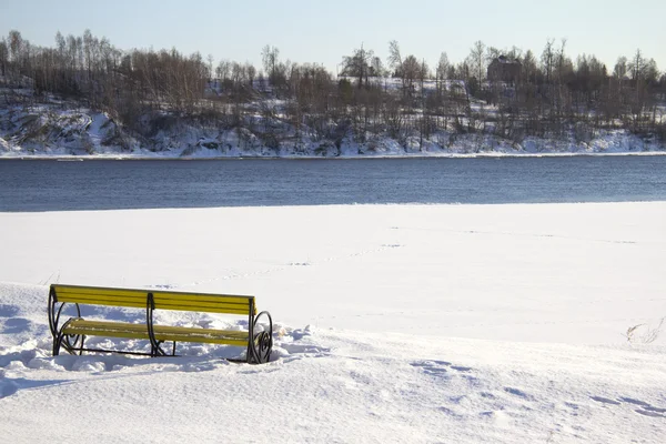 Bench on the River — Stock Photo, Image
