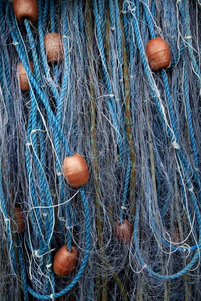 Rybářská síť s plováky. — Stock fotografie