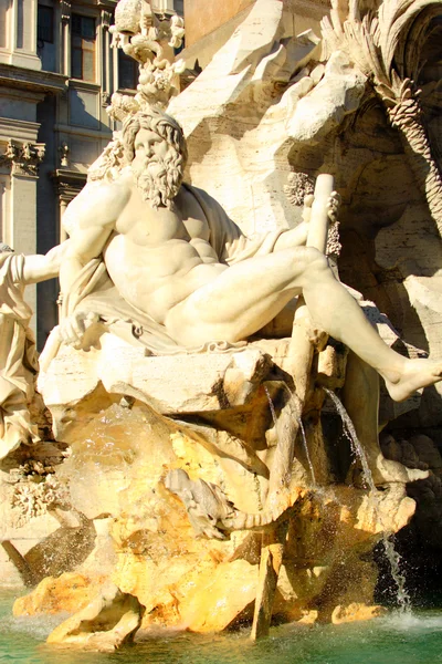 Piazza navona, Řím fontána čtyř řek — Stock fotografie