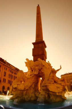 Piazza navona, Roma Çeşmesi dört rivers