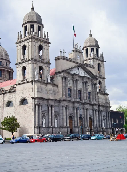 Pokój typu twin wieża katedry lerdo de toluca, Meksyk. — Zdjęcie stockowe