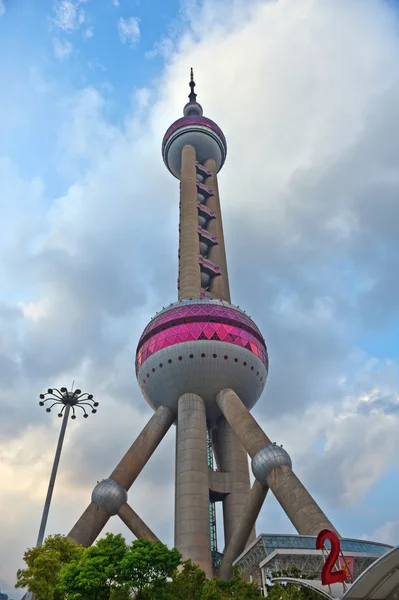Oriental Pearl Tower a Shanghai, Cina — Foto Stock