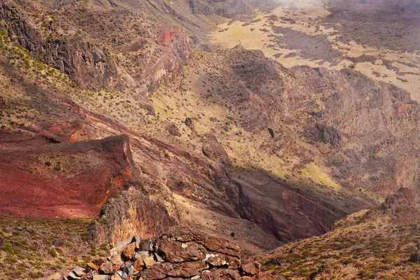哈莱阿卡拉火山，火山口毛伊岛夏威夷火山口山的斜坡 — 图库照片